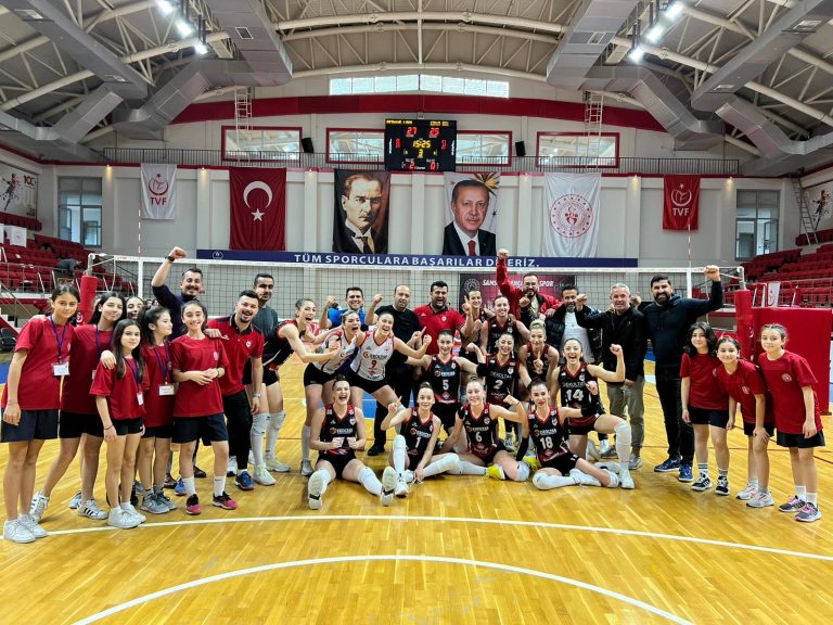 ZİRVESPOR'DAN MUHTEŞEM PERFORMANS, SONUÇ TVF 1. LİG