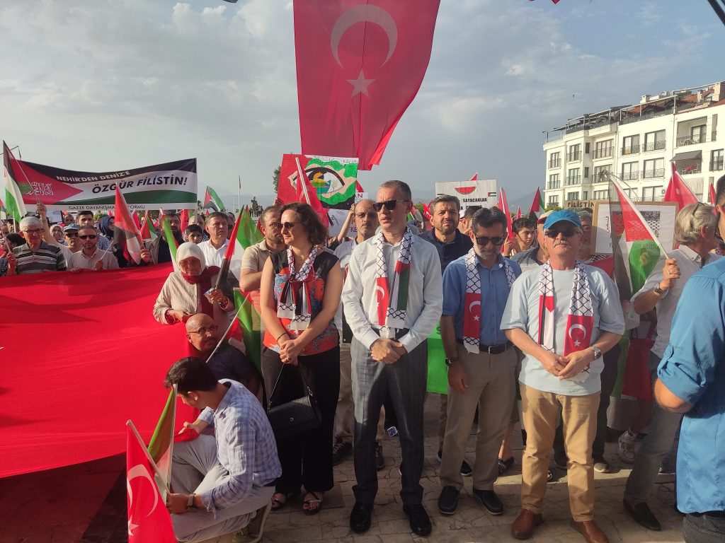 Fethiye’de Gazze-Filistin’e Destek Yürüyüşü ve Mitingi Yapıldı