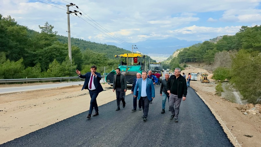 İşte Ölüdeniz Yolu Trafiğe Açık, Başkan Karaca Açıkladı Haberi