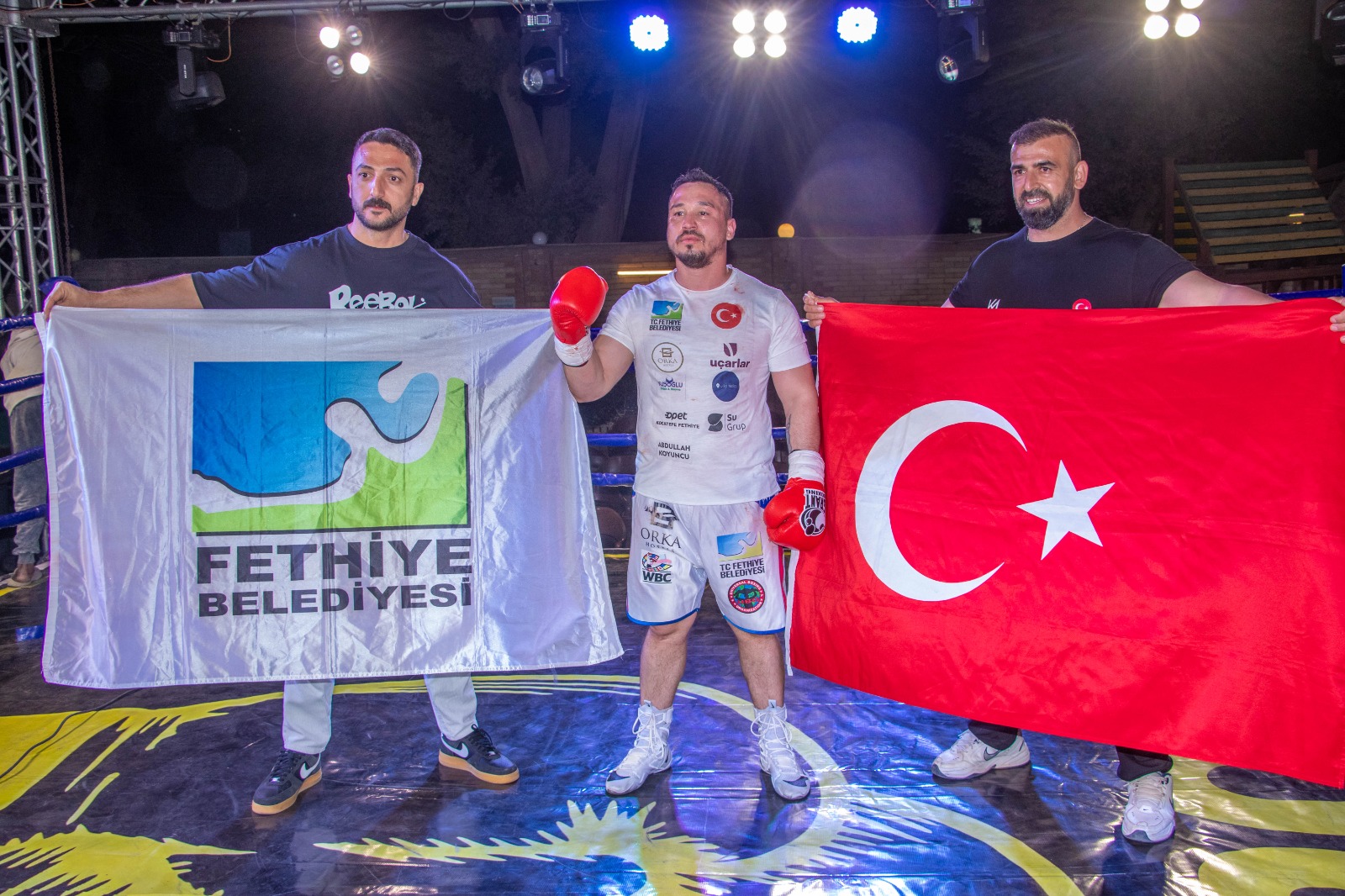 İşte Hasan Kubilay Alcu Kahire'de 16. Zaferini Nakavtla Aldı Haberi