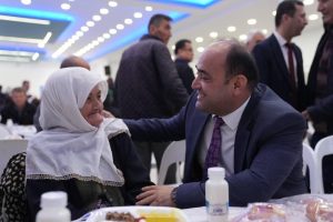 İşte Akdenizli’den Anneler Günü Mesajı Haberi