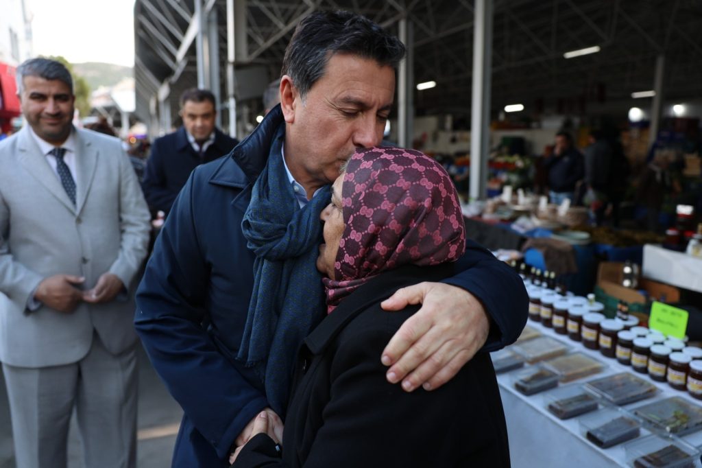 İşte Başkan Aras’tan Anneler Günü Mesajı Haberi