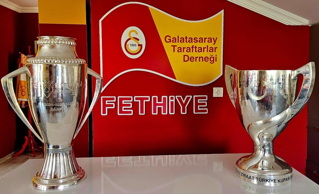 İşte 25. Şampiyonluk Kupası Fethiye’de Galatasaray Taraftarlarıyla Buluştu Haberi