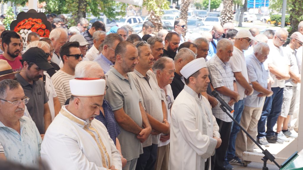 İşte Fethiye’de Mehmet Yılmaz Cesur Son Yolculuğuna Uğurlandı Haberi