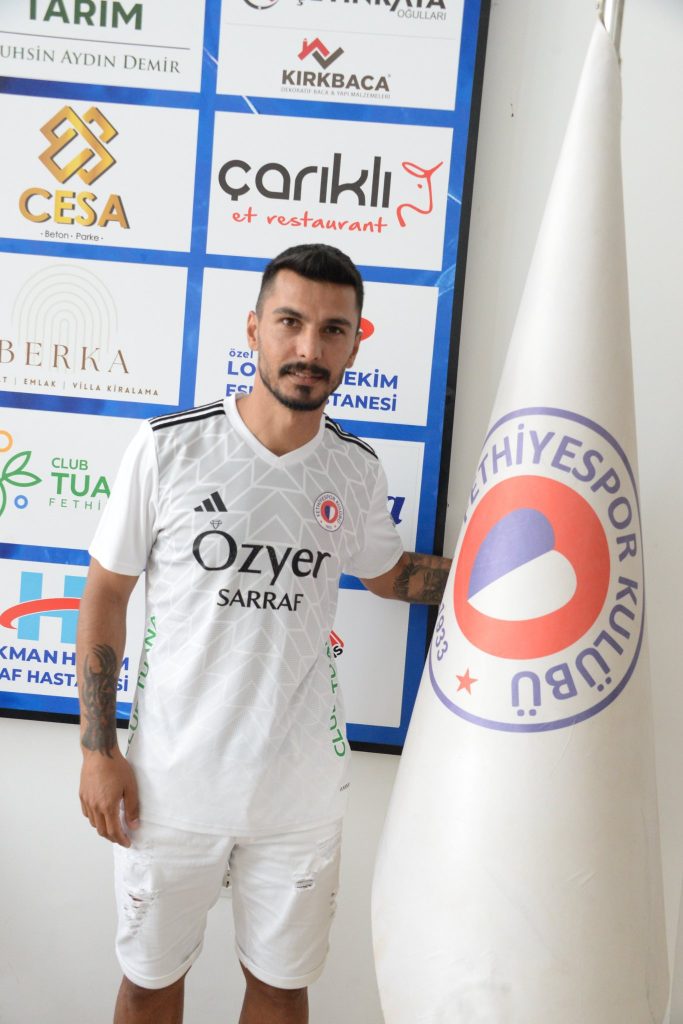 İşte Samet Asatekin Fethiyespor’da! Tecrübeli Orta Saha Resmen İmzayı Attı
Haberi
