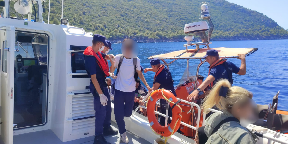 İşte Fethiye’de 15’i Çocuk 29 Düzensiz Göçmen Yakalandı Haberi