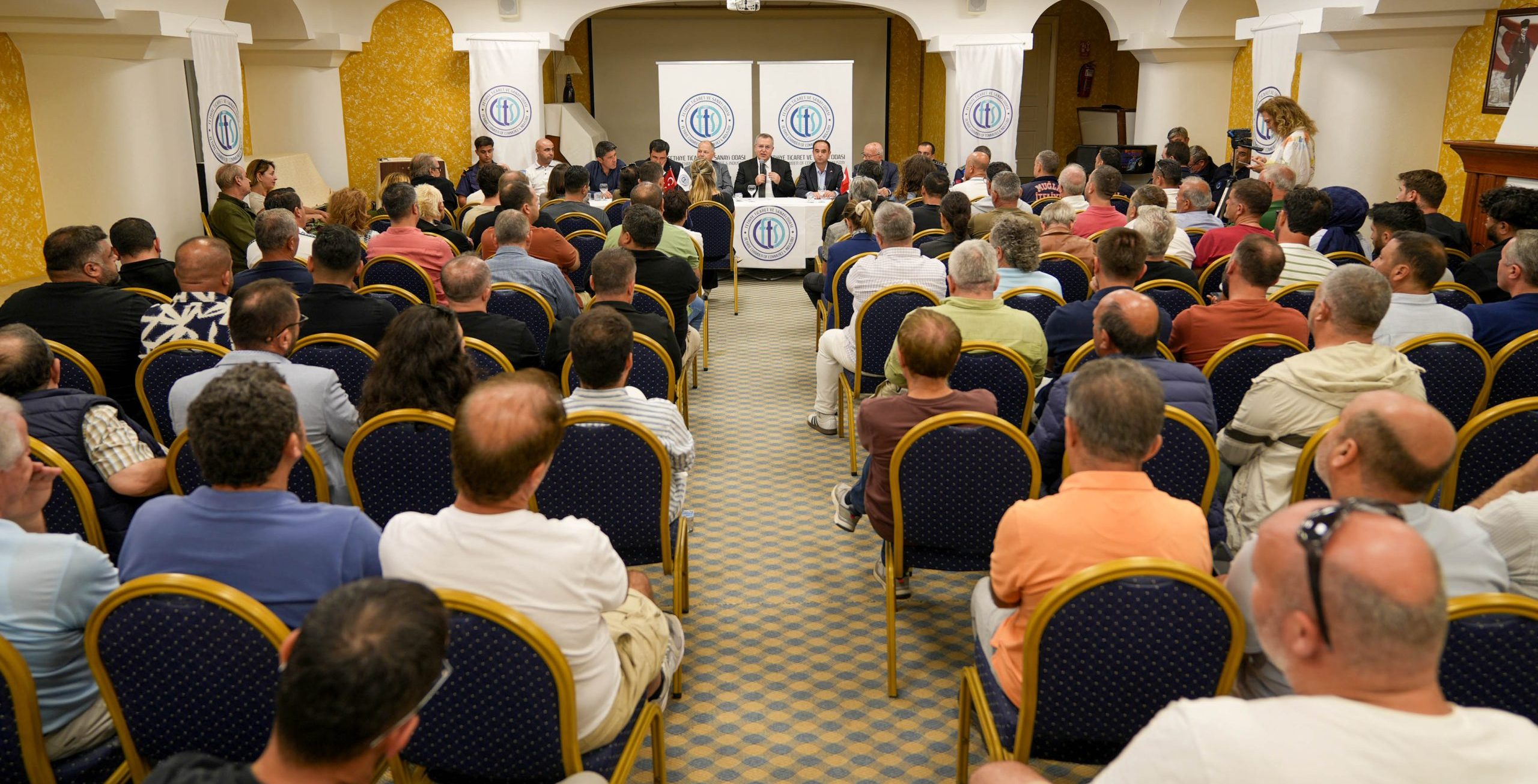 İşte Ölüdeniz’in Sorunlarına Çözüm Arandı haberi