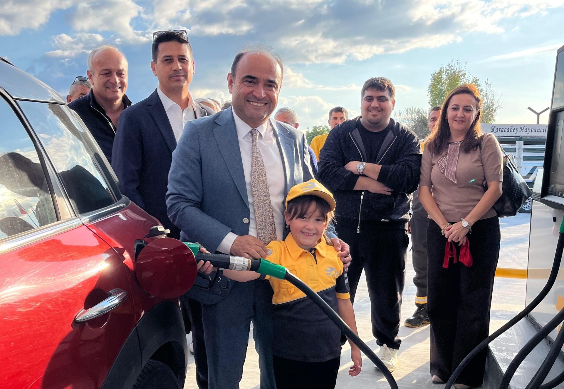 İşte Akdenizli Grup Bünyesinde 3. istasyon Saklıkent Yolu Üzerinde Açıldı haberi