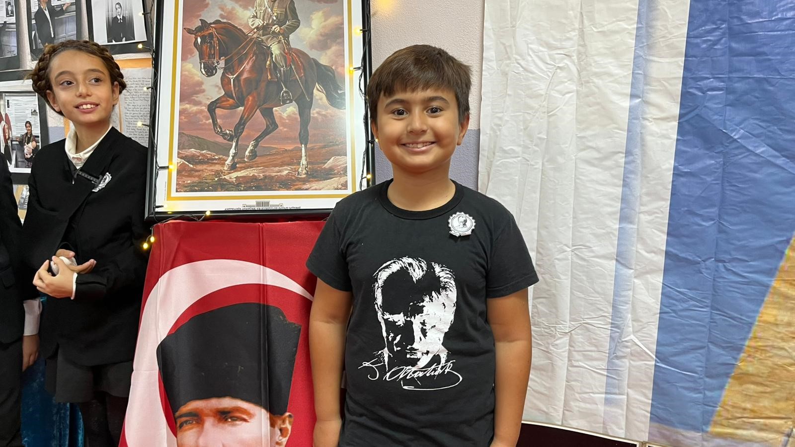 İşte Atatürk Sergisi Büyük İlgi Gördü haberi