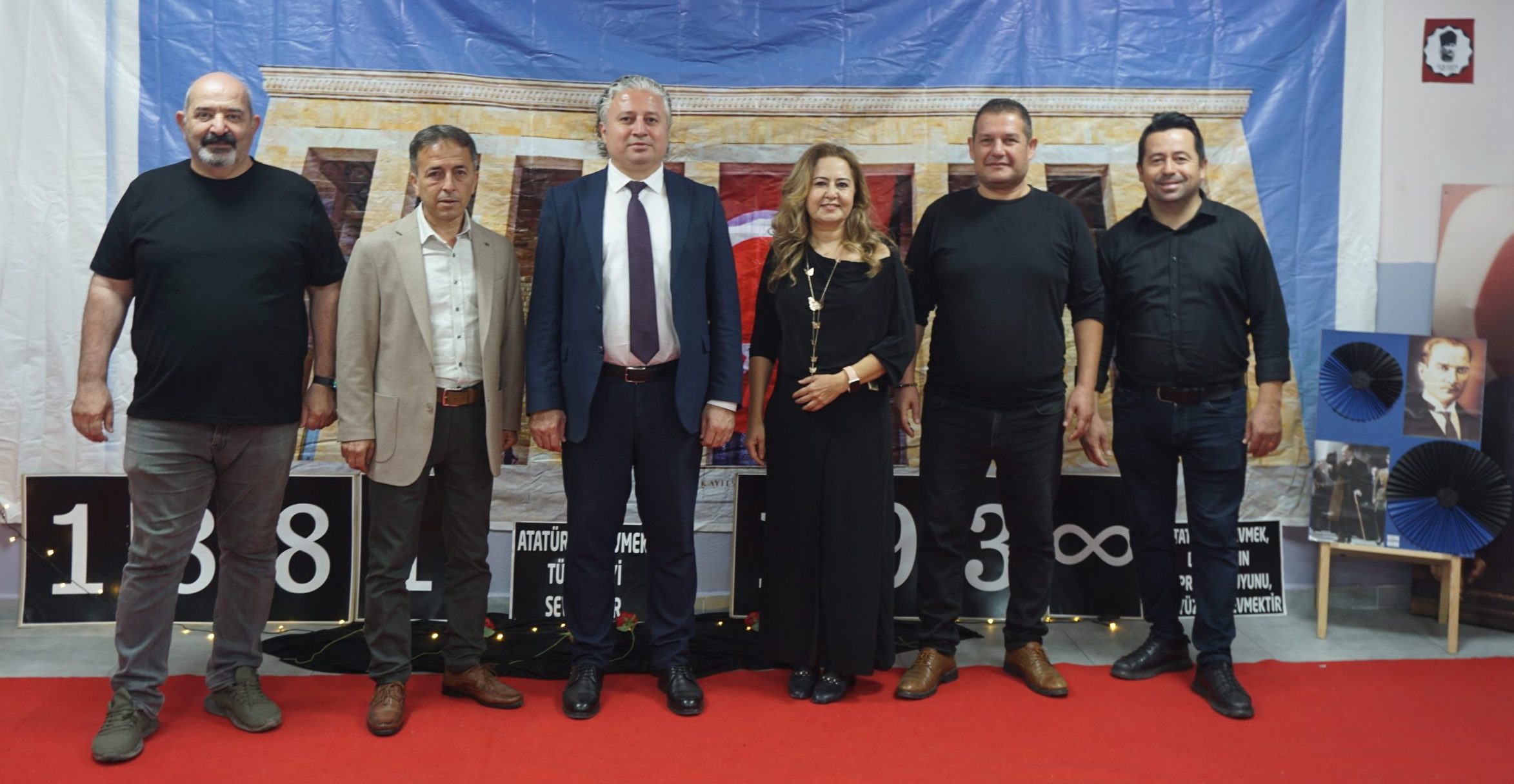 İşte Atatürk Sergisi Büyük İlgi Gördü haberi