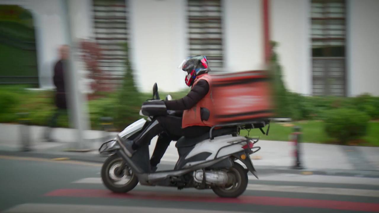 İşte Bakan Uraloğlu Moto-Kurye Yetki Belgesi Ücretinde Son 11 Gün! haberi