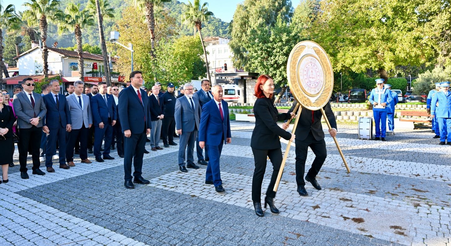 İşte Fethiye’de 24 Kasım Öğretmenler Günü Coşkuyla Kutlandı haberi