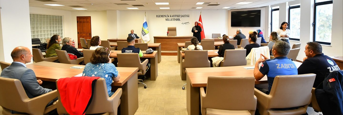 İşte Kamu Personeline İşaret Dili Eğitimi Başladı  haberi