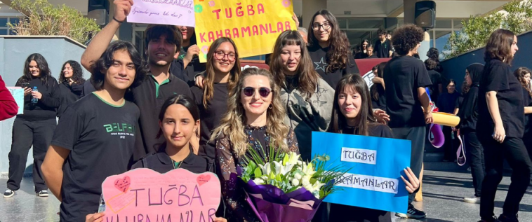 İşte Lise Öğrencilerinden Öğretmenlerine Unutulmaz 24 Kasım Sürprizi haberi