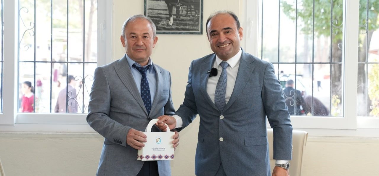 İşte Öğretmenler Günü İçin Akdenizli’den 910 Öğretmene Sürpriz haberi