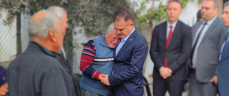 İşte Vali Akbıyık Şehit Ailesini Ziyaret Etti haberi