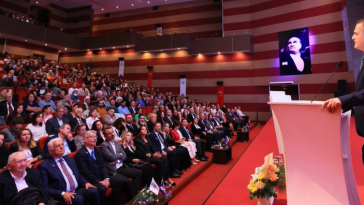 İşte Vali Akbıyık, “Vali Hanım” Belgeselinin İlk Gösterimine Katıldı haberi