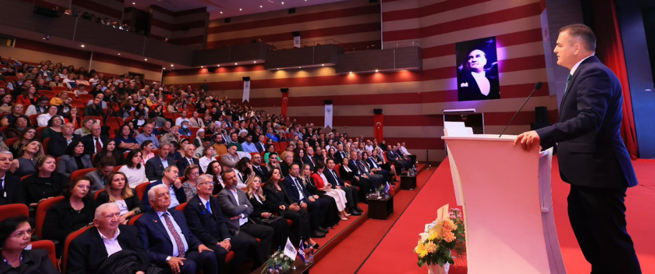 İşte Vali Akbıyık, “Vali Hanım” Belgeselinin İlk Gösterimine Katıldı haberi