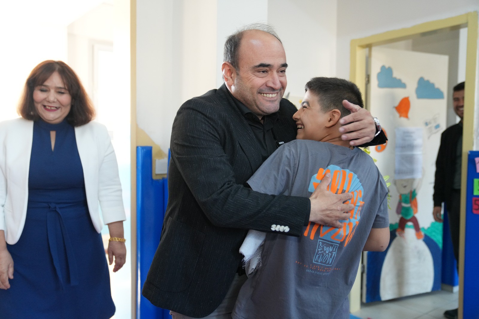 İşte Başkan Akdenizli Özel Eğitim Öğrencilerinin İsteğini Yerine Getirdi haberi