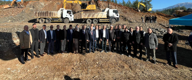 İşte Seydikemer Belediye Fen Lisesi İçin İlk Kazma Vuruldu haberi