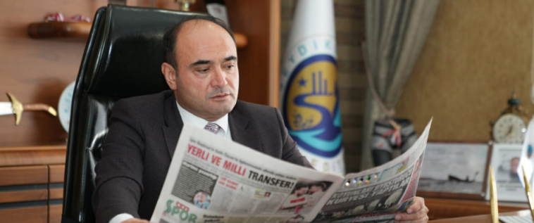 İşte Başkan Akdenizli “Gazetecilerimiz Kamuoyunun Gözü Kulağıdır” haberi