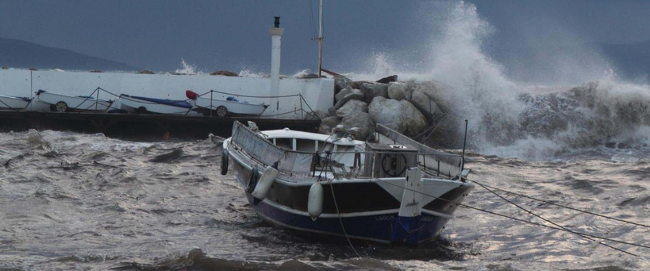 İşte Bodrum–Datça Feribot Seferleri Fırtına Nedeniyle İptal Edildi haberi