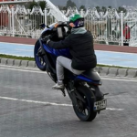 İşte Fethiye Sahil Bandında Tehlikeli Hareketler: Motosiklet Sürücüsüne Ceza haberi