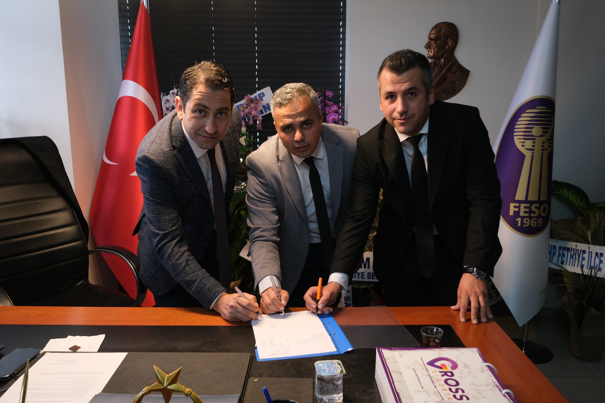 İşte Fethiye Esnaf ve Sanatkarlar Odası ile Vakıfbank Arasında Oran Sabitleme Protokolü haberi