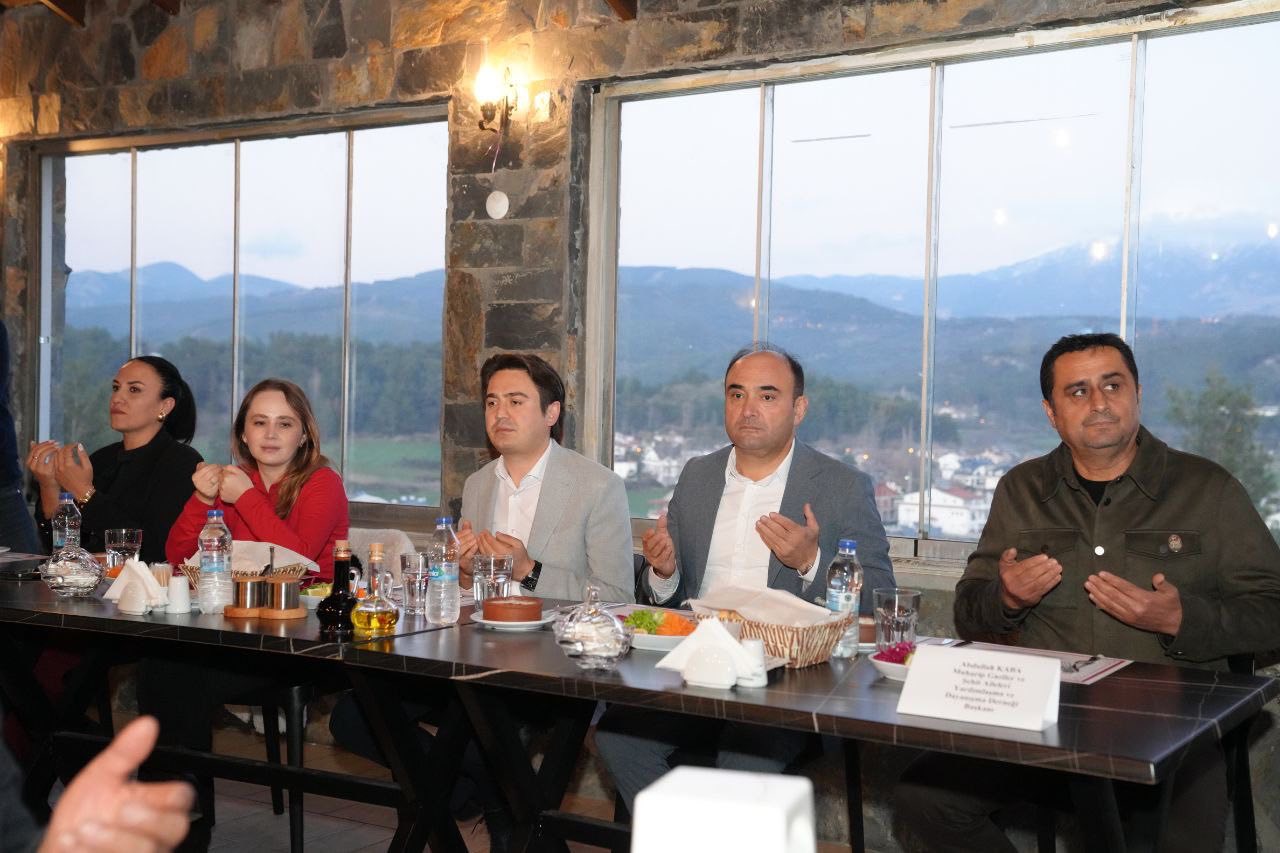 İşte Başkan Akdenizli İftar Programına Katıldı haberi