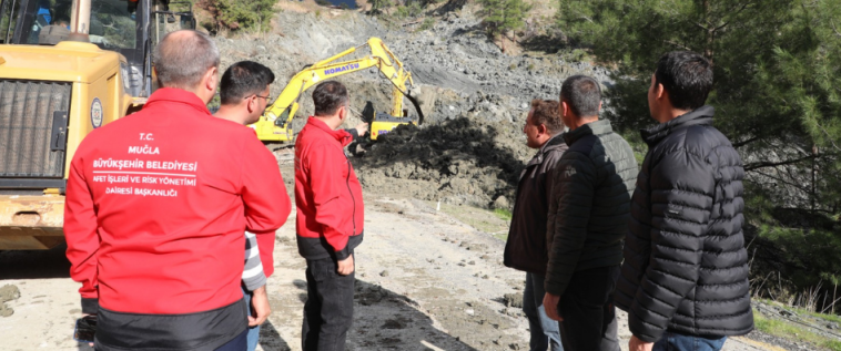 İşte Büyükşehir Ekipleri’nden Seydikemer’e Anında Müdahale haberi