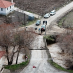İşte Seydikemer’de Sel Nedeniyle Köprü Yıkıldı, Yol Trafiğe Kapatıldı haberi