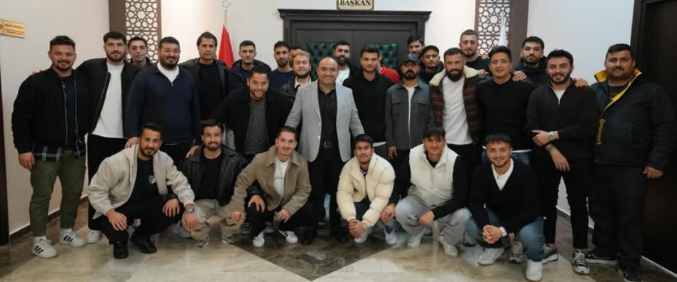 İşte Seydikemerspor’dan Başkan Akdenizli’ye Şampiyonluk Ziyareti haberi