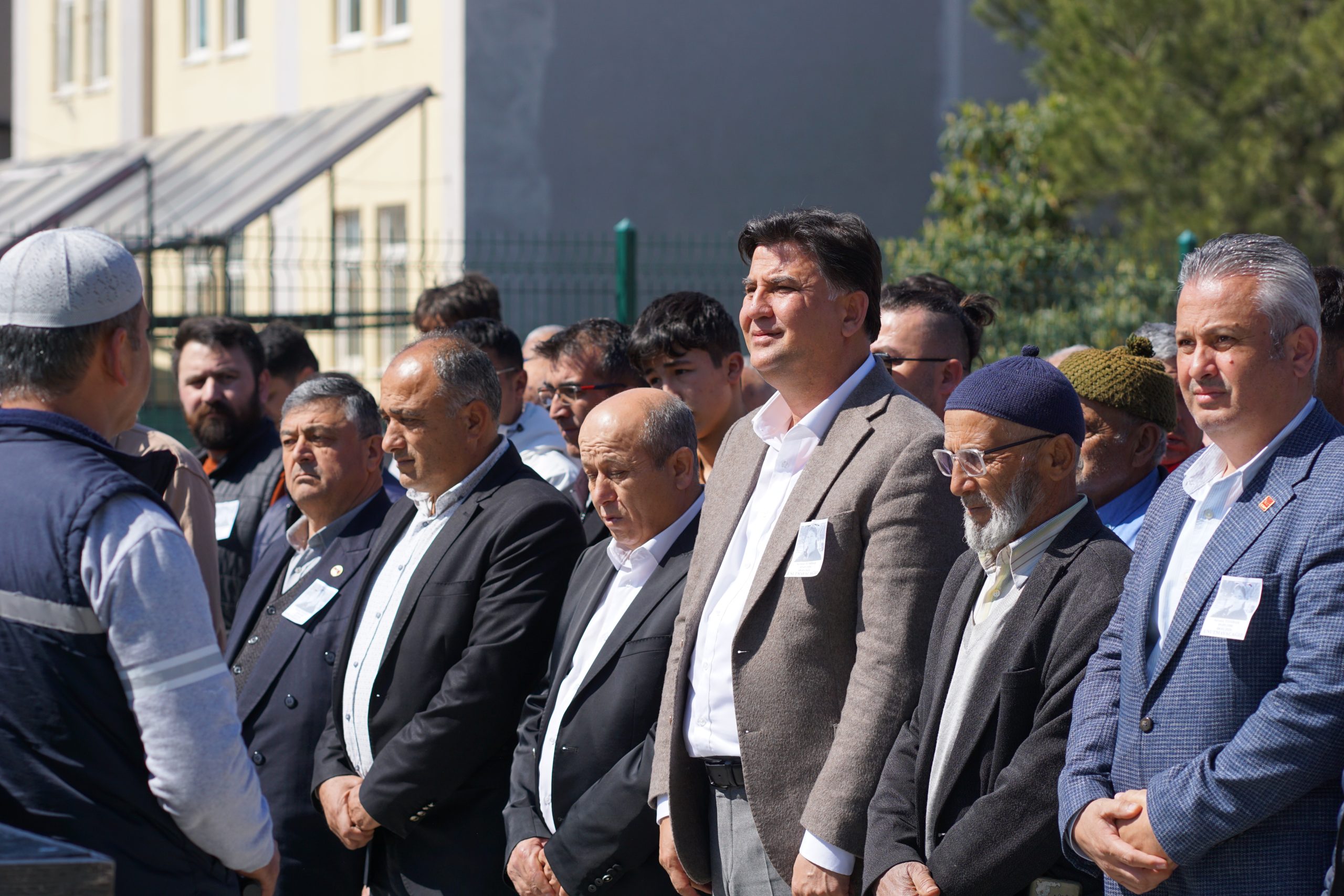 İşte 8 Mart’ta Eşi Tarafından Bıçaklanan Fethiyeli Kadın Toprağa Verildi haberi