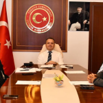 İşte Fethiye’de Yamaç Paraşütü Güvenliği ve Turizm Stratejileri Masaya Yatırıldı haberi