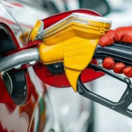 Araç Sahiplerine Kötü Haber! Motorine Tek Gecede 7,65 TL Zam Geliyor!